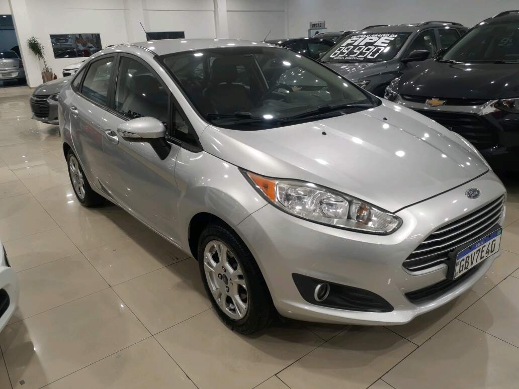 FIESTA 1.6 SE SEDAN 16V FLEX 4P POWERSHIFT