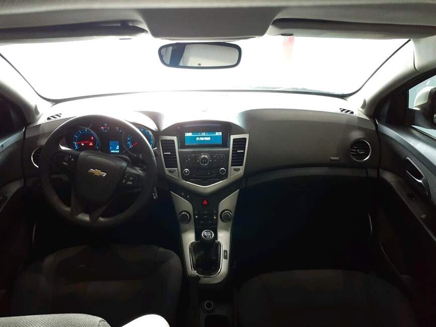 CRUZE 1.8 LT 16V FLEX 4P MANUAL