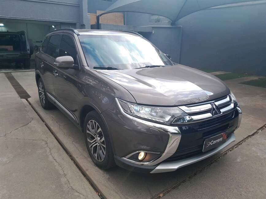 OUTLANDER 3.0 GT 4X4 V6 24V GASOLINA 4P AUTOMATICO