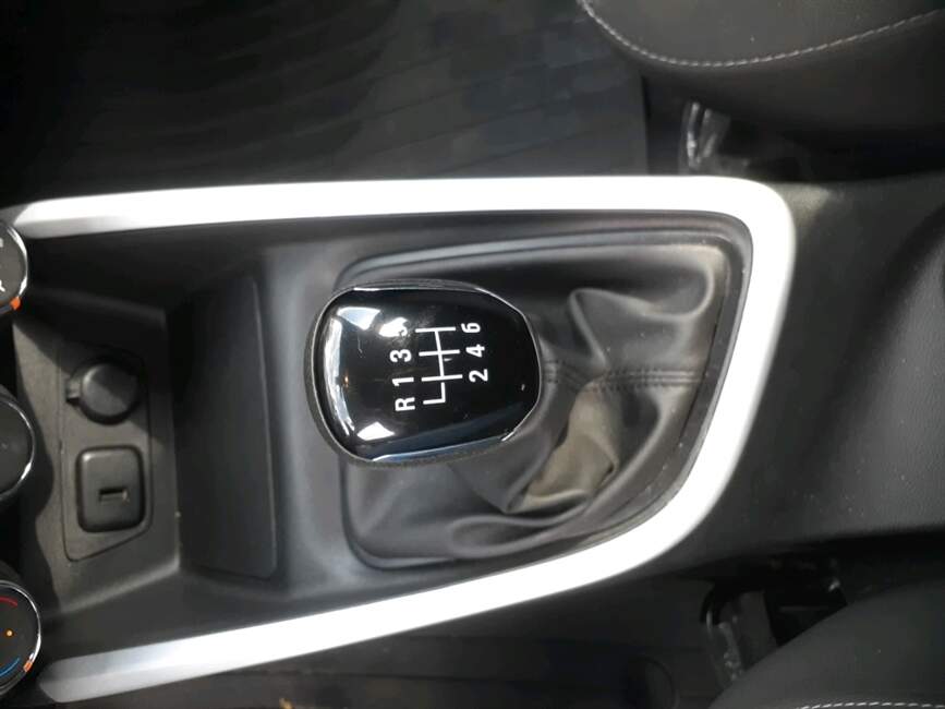 ONIX 1.0 TURBO FLEX LTZ MANUAL