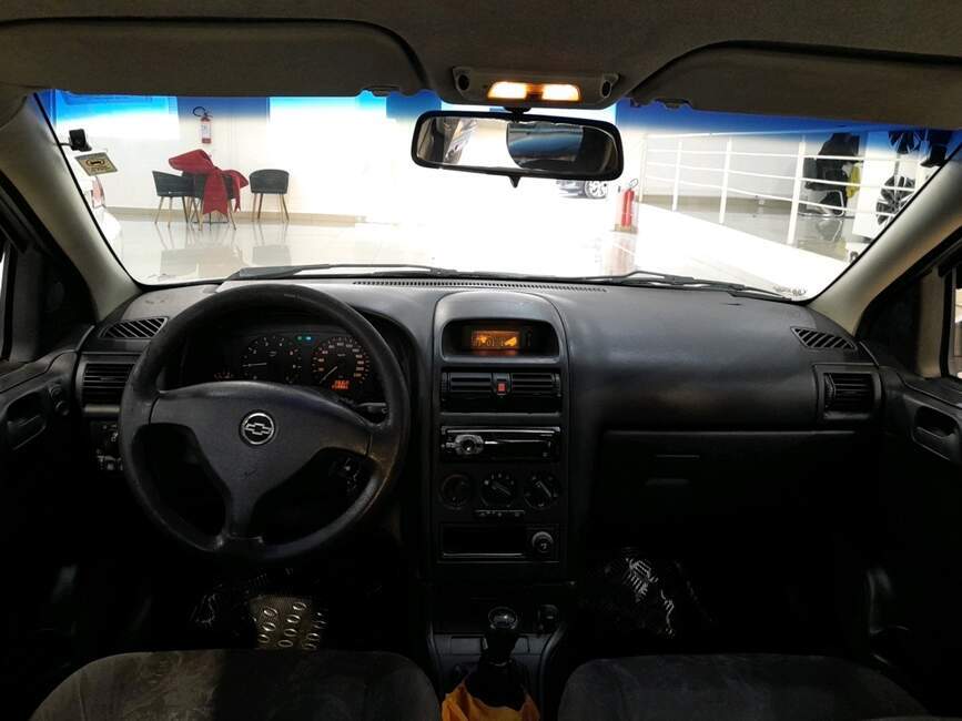 ASTRA 1.8 MPFI MILLENIUM II SEDAN 8V GASOLINA 4P M