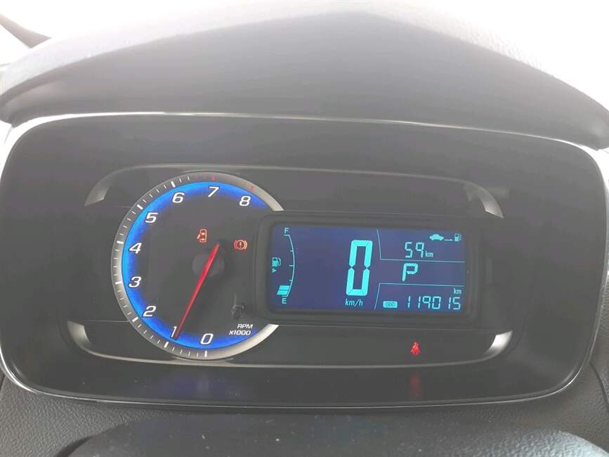 TRACKER 1.8 MPFI LTZ 4X2 16V FLEX 4P AUTOMATICO