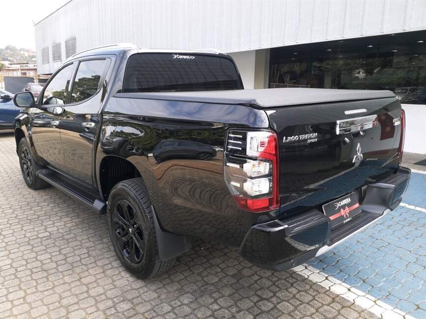 L200 TRITON 2.4 16V TURBO DIESEL SPORT HPE-S CD 4P