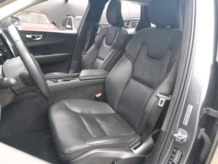 XC60 2.0 T5 GASOLINA MOMENTUM AWD GEARTRONIC