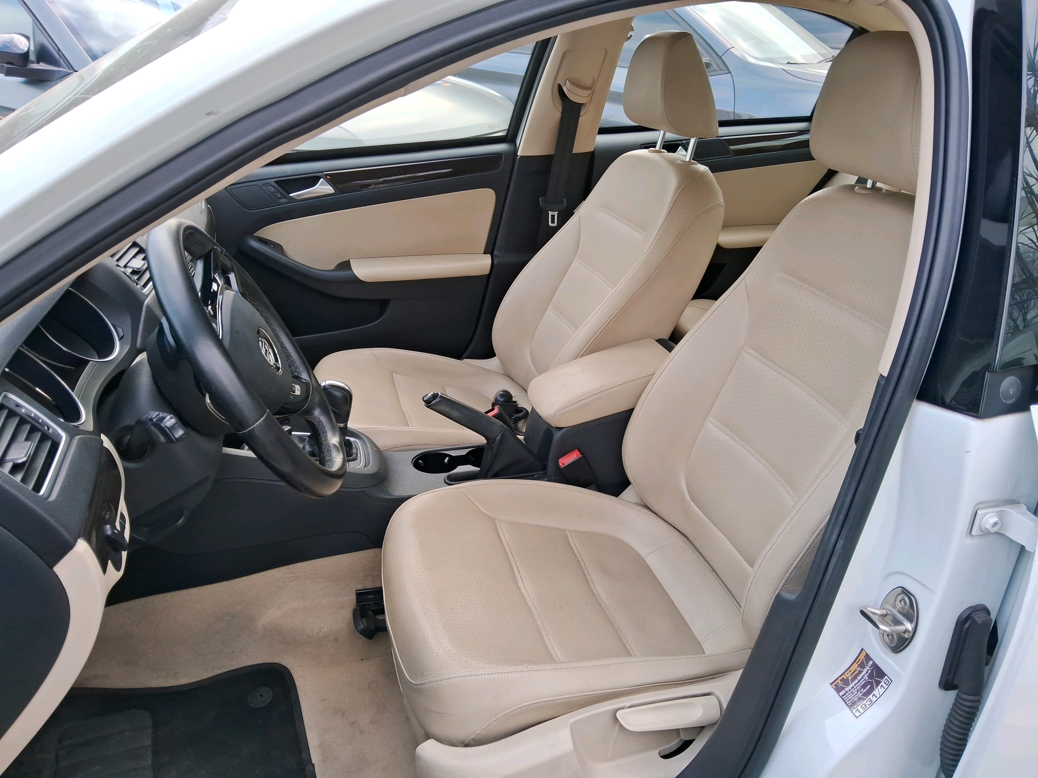 JETTA 2.0 COMFORTLINE FLEX 4P TIPTRONIC