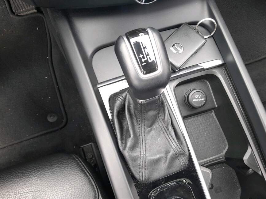 XC60 2.0 T5 GASOLINA MOMENTUM AWD GEARTRONIC