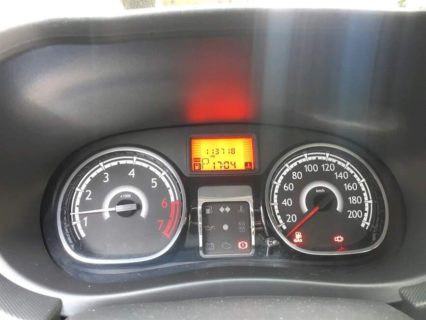 SANDERO 1.6 PRIVILEGE 16V FLEX 4P AUTOMATICO