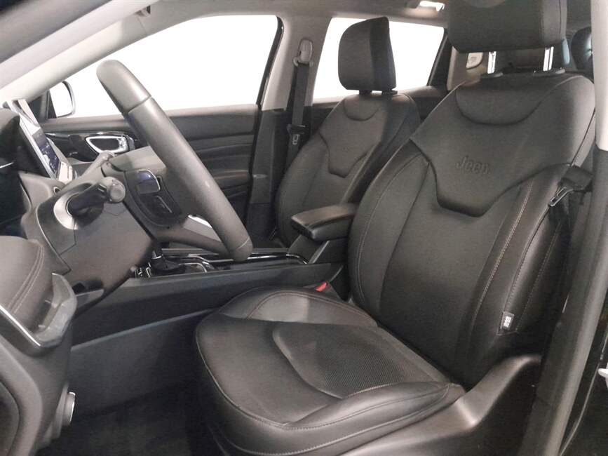 COMPASS 1.3 T270 TURBO FLEX LIMITED AT6