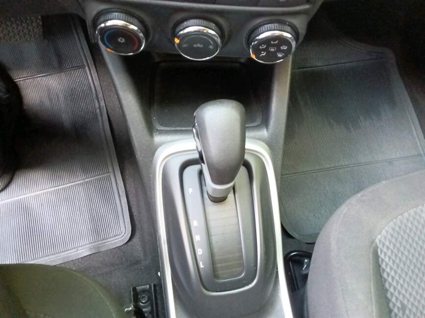 TRACKER 1.0 TURBO FLEX AUTOMATICO