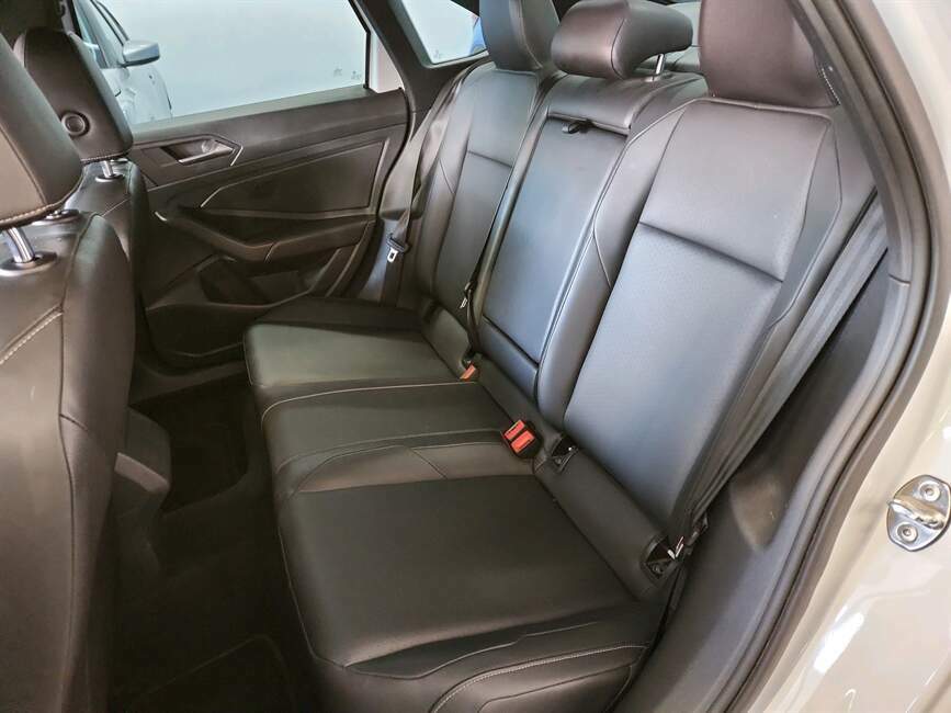 JETTA 1.4 250 TSI TOTAL FLEX R-LINE TIPTRONIC