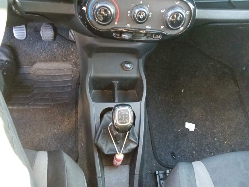 UNO 1.0 EVO WAY 8V FLEX 4P MANUAL