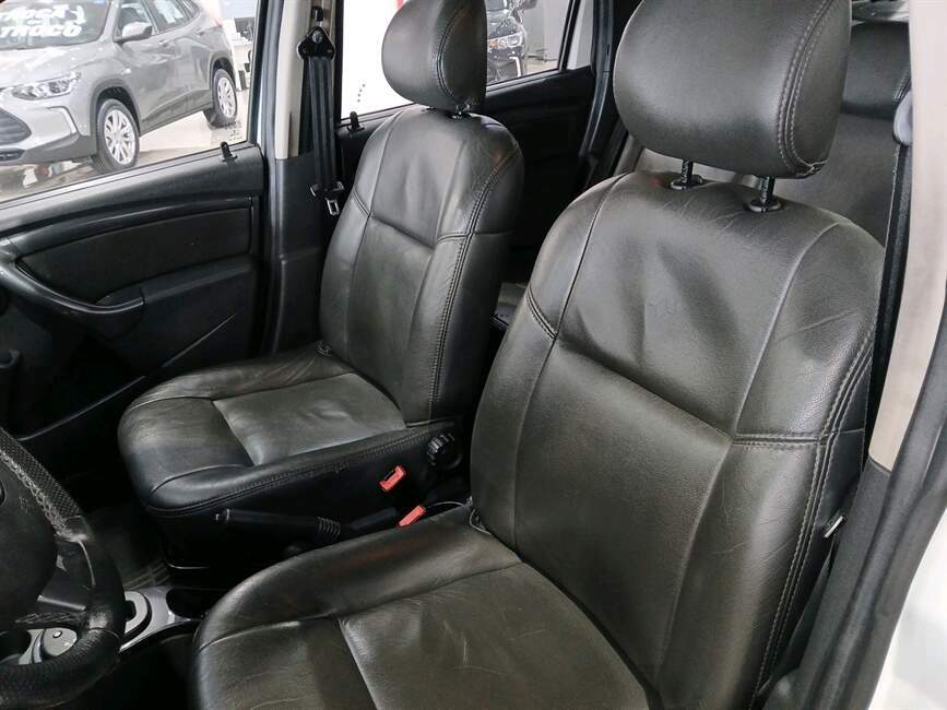 DUSTER 2.0 DYNAMIQUE 4X2 16V FLEX 4P AUTOMATICO