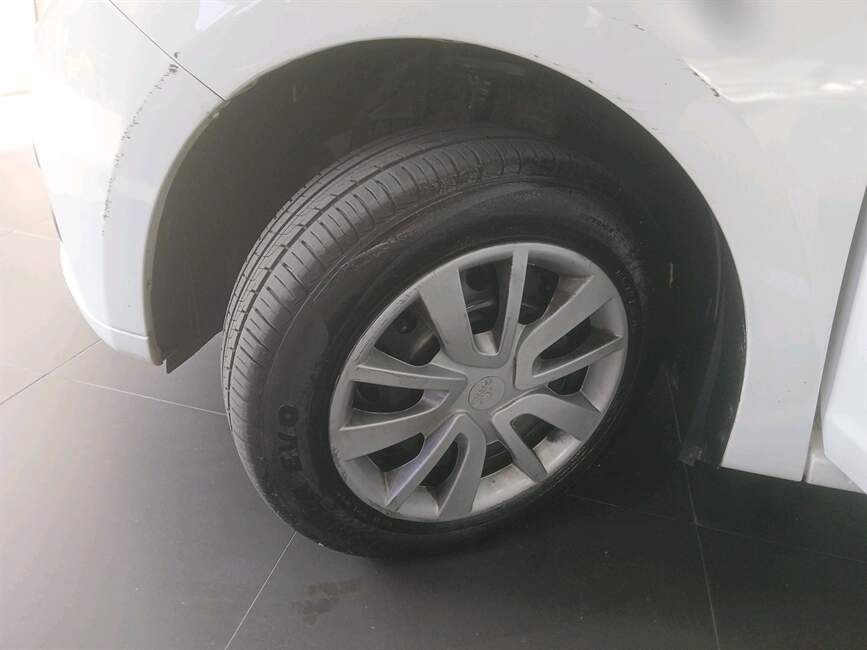 SANDERO 1.0 12V SCE FLEX LIFE MANUAL