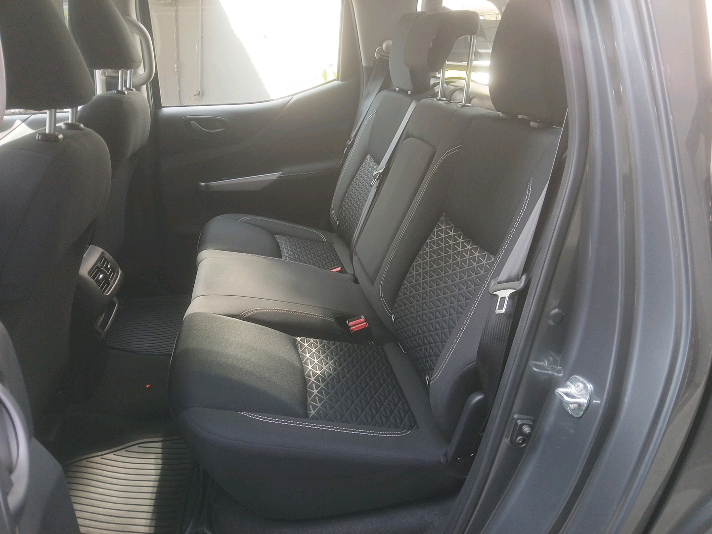 FRONTIER 2.3 16V TURBO DIESEL ATTACK CD 4X4 AUTOMÁ