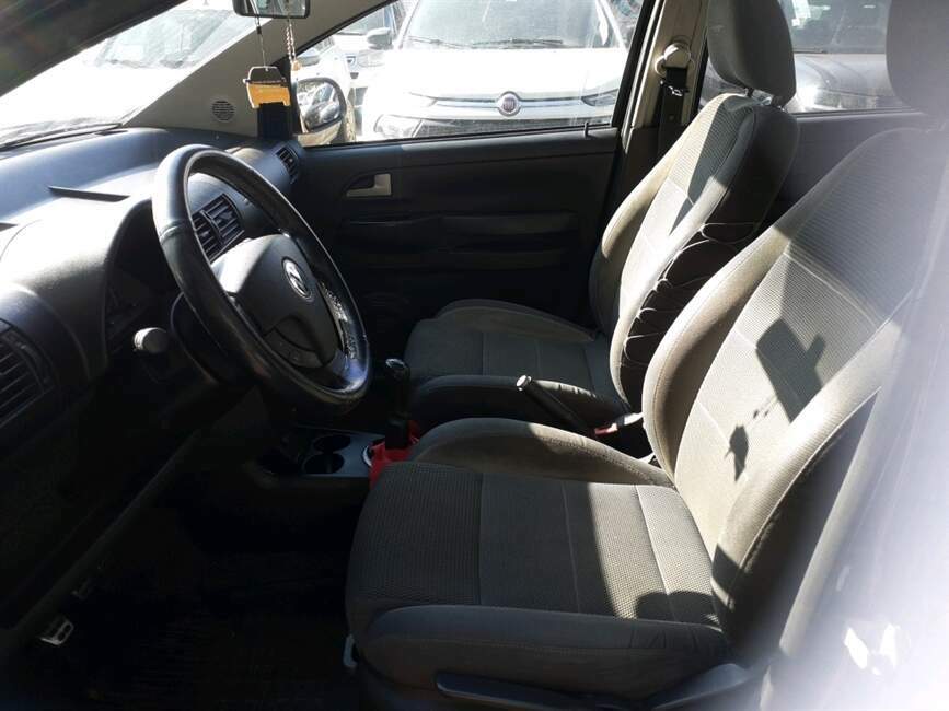 CROSSFOX 1.6 MI FLEX 8V 4P MANUAL