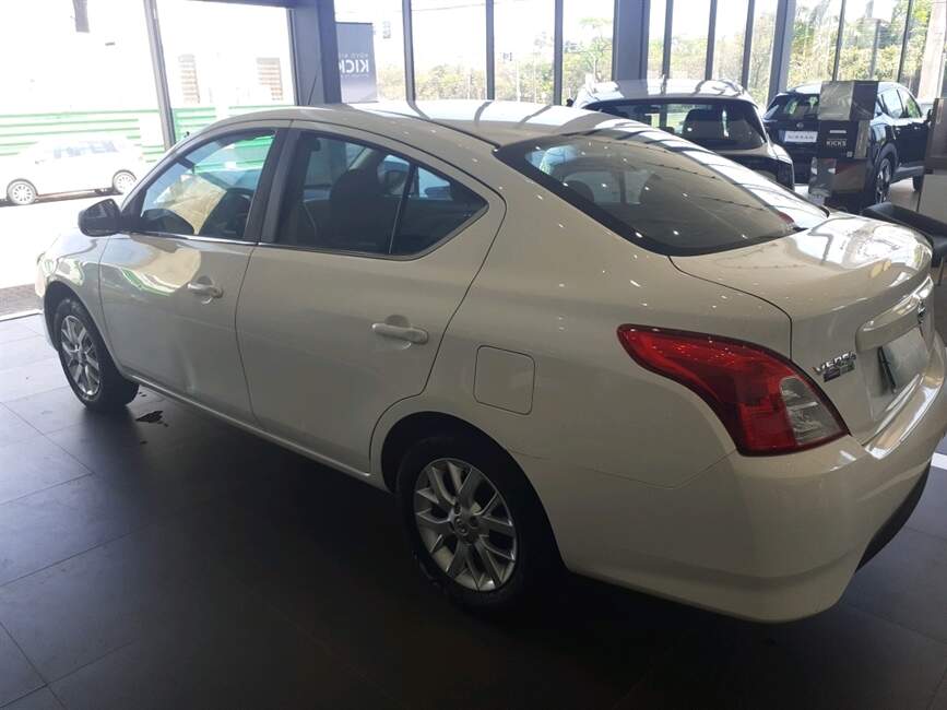 VERSA 1.6 16V FLEX SV 4P MANUAL