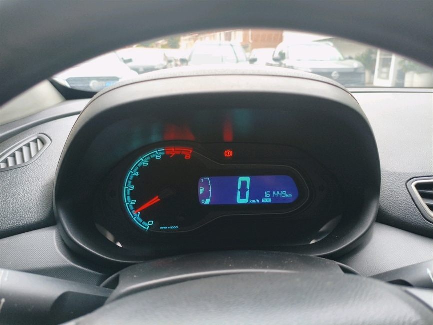 ONIX 1.4 MPFI LT 8V FLEX 4P MANUAL