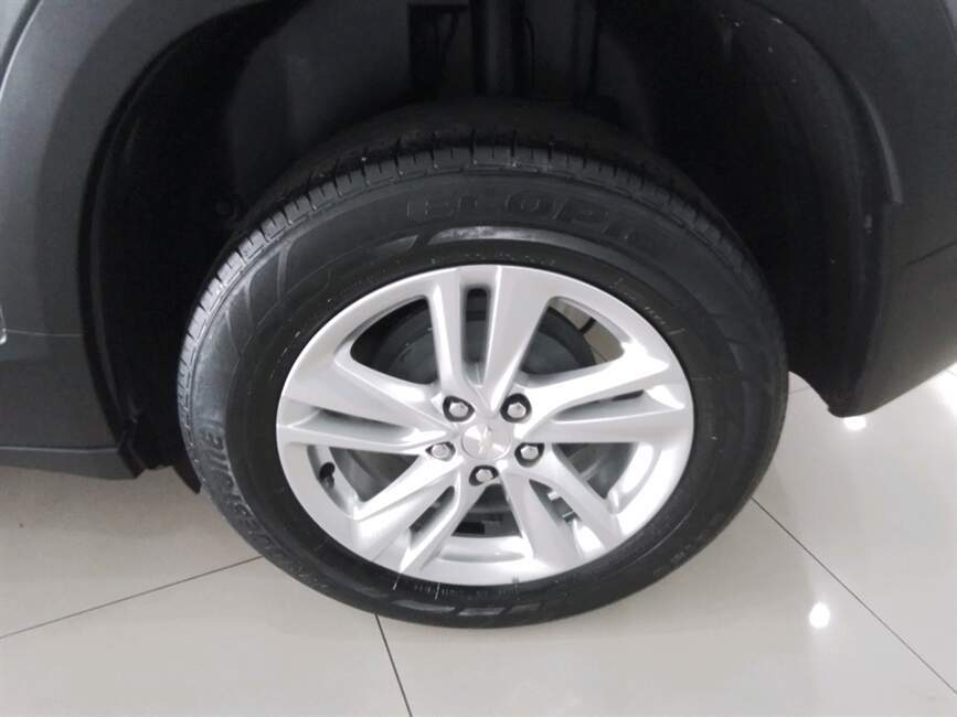 TRACKER 1.0 TURBO FLEX LT AUTOMATICO
