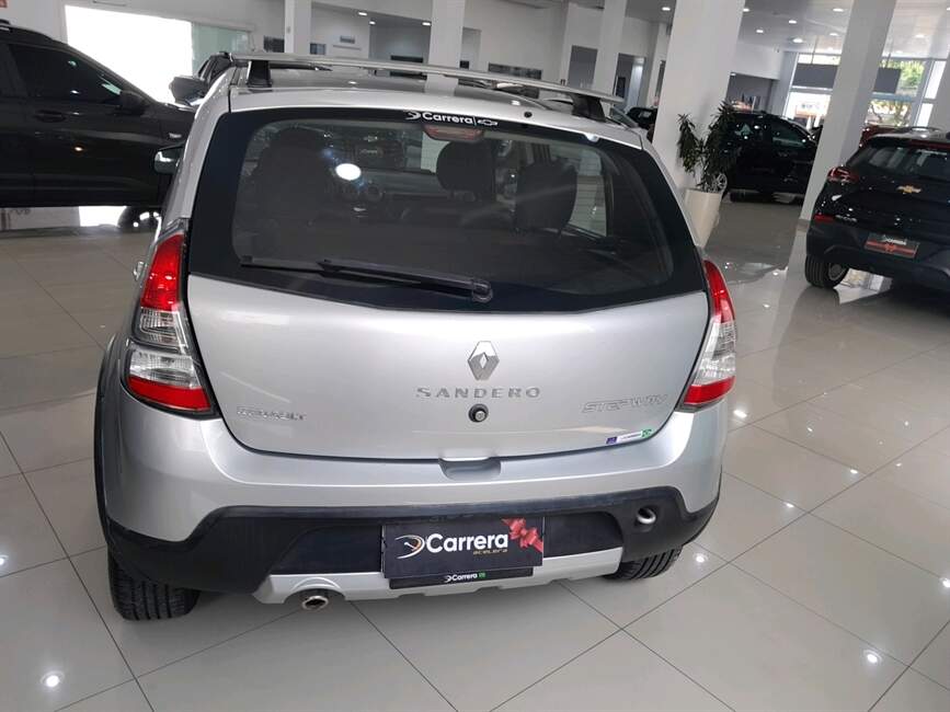 SANDERO 1.6 STEPWAY 16V FLEX 4P AUTOMATICO