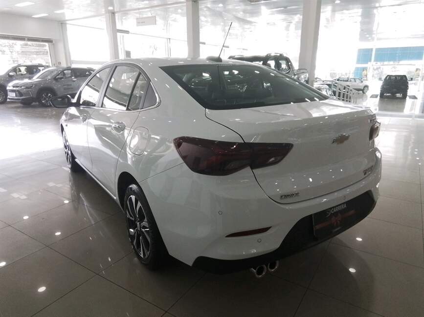 ONIX PLUS PREMIER II TURBO