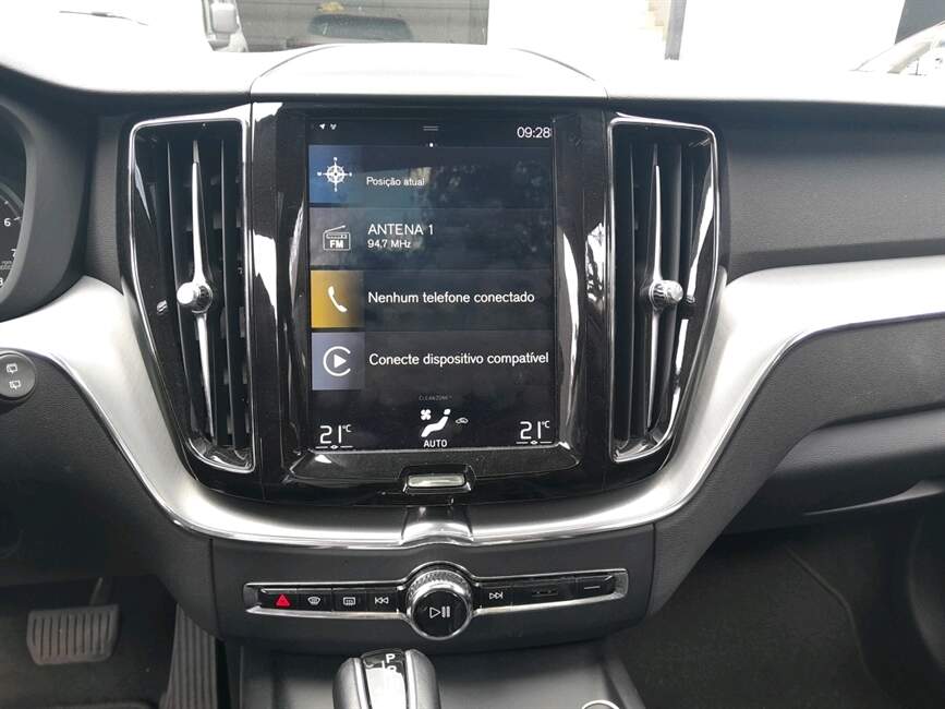 XC60 2.0 T5 GASOLINA MOMENTUM AWD GEARTRONIC