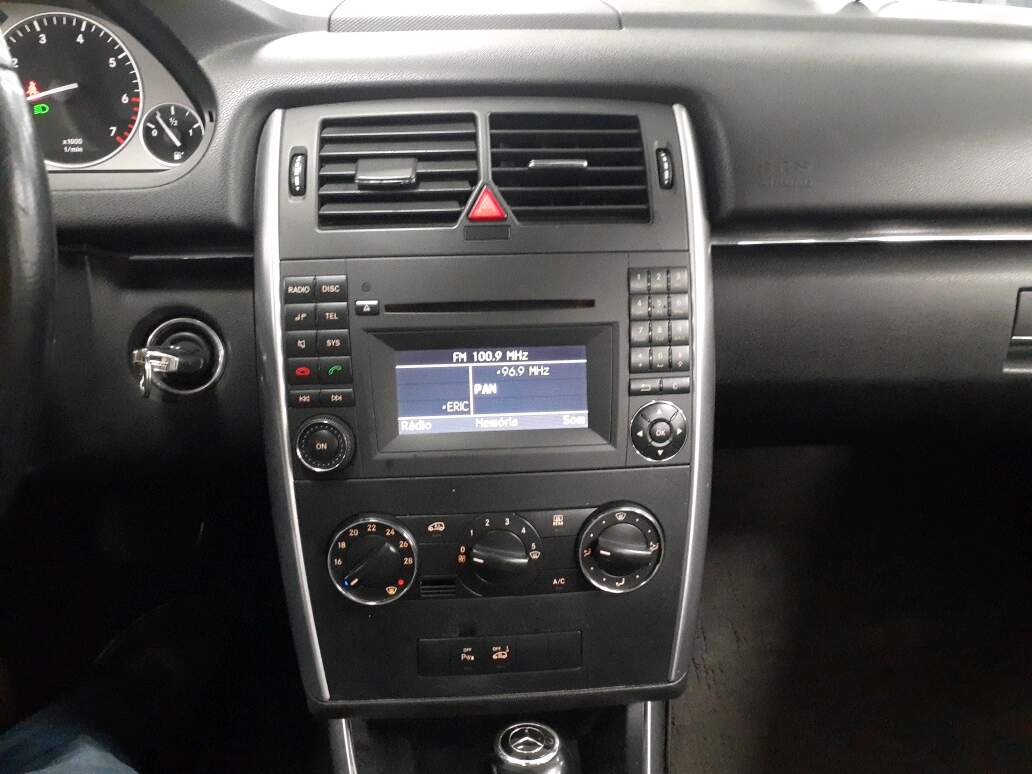 B 180 1.7 FAMILY 8V GASOLINA 4P AUTOMATICO