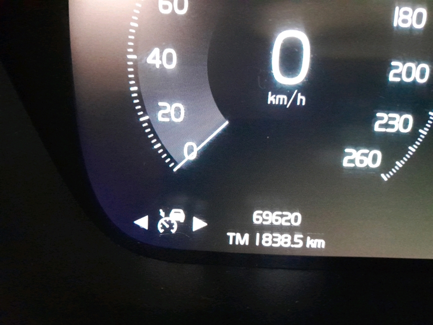 XC40 1.5 T5 HYBRID R-DESIGN FWD GEARTRONIC