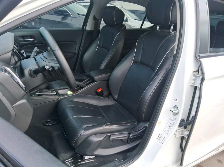 CITY 1.5 I-VTEC FLEX HATCH TOURING CVT