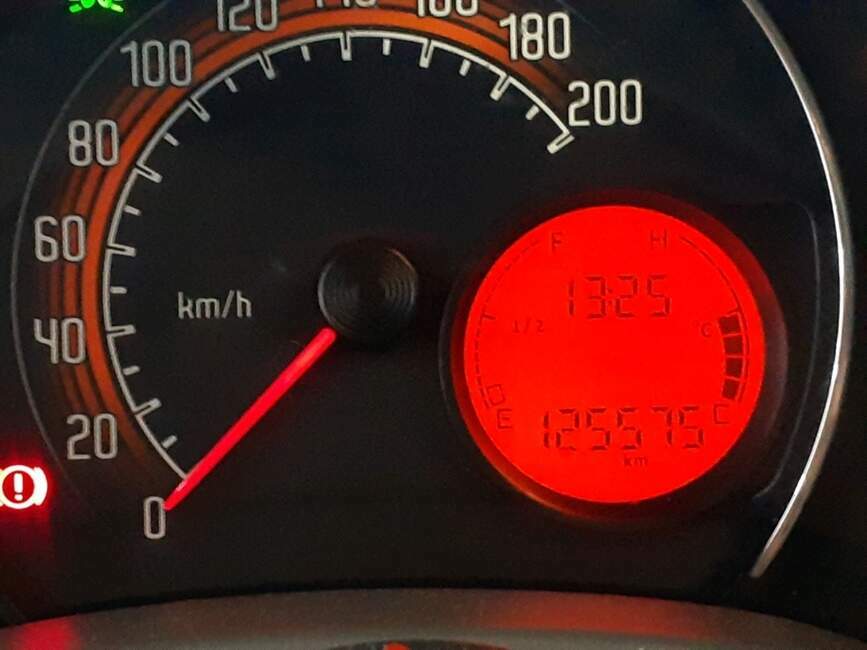 UNO 1.0 EVO VIVACE 8V FLEX 4P MANUAL