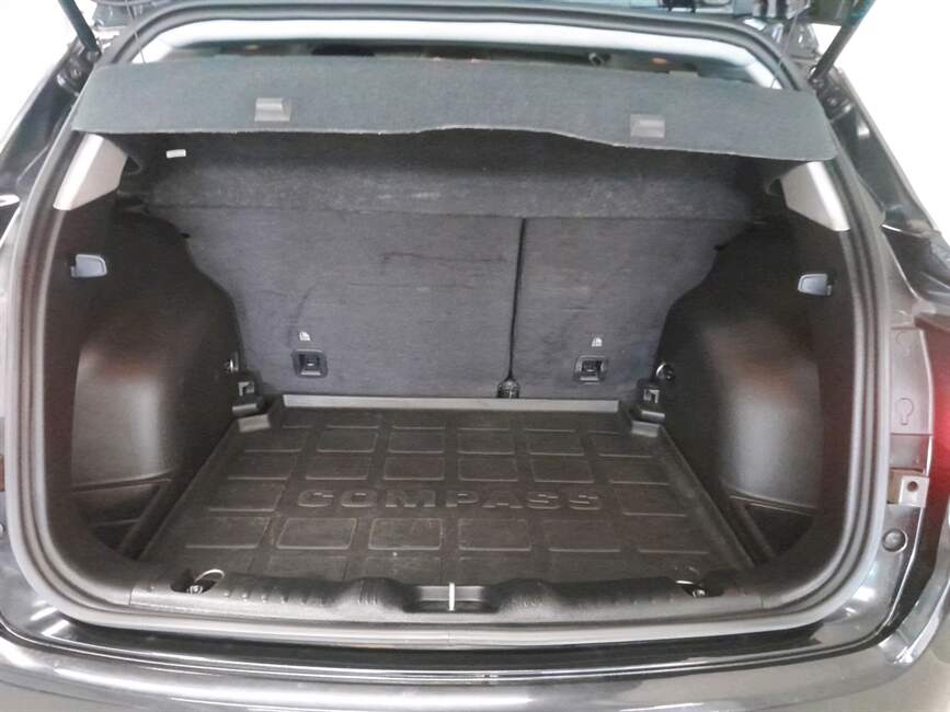 COMPASS 2.0 TD350 TURBO DIESEL LONGITUDE AT9