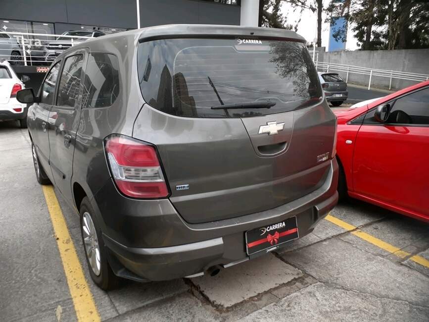 SPIN 1.8 LT 8V FLEX 4P AUTOMATICO