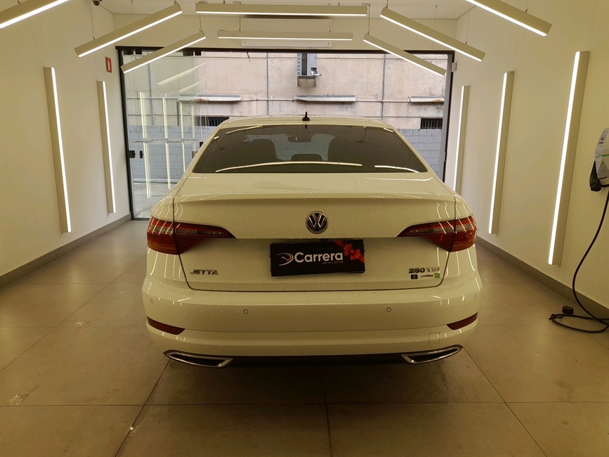 JETTA 1.4 250 TSI TOTAL FLEX R-LINE TIPTRONIC