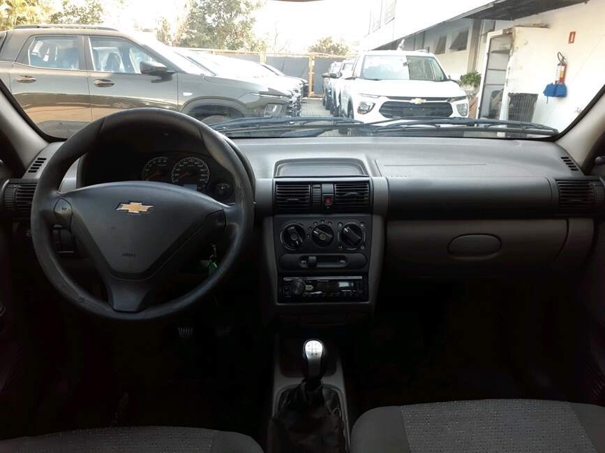 CLASSIC 1.0 MPFI LS 8V FLEX 4P MANUAL
