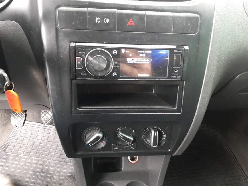 SPACEFOX 1.6 MI SPORTLINE 8V FLEX 4P MANUAL