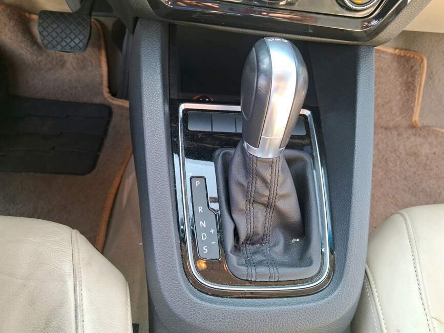 JETTA 2.0 TSI HIGHLINE 211CV GASOLINA 4P TIPTRONIC