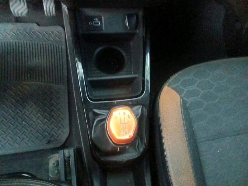 KWID 1.0 12V SCE FLEX OUTSIDER MANUAL