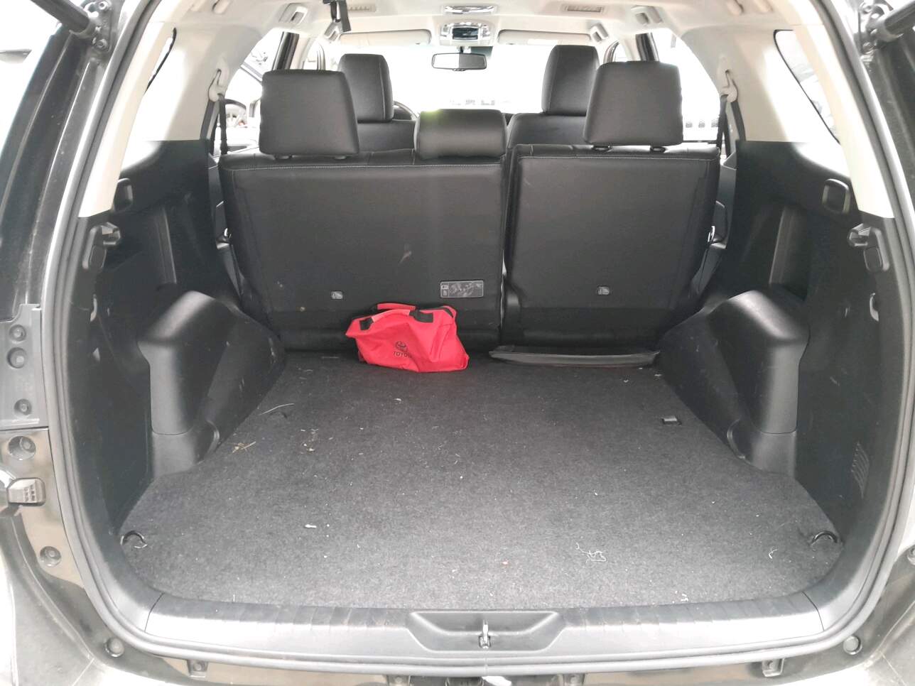 HILUX SW4 2.8 D-4D TURBO DIESEL SRX 4X4 AUTOMÁTICO