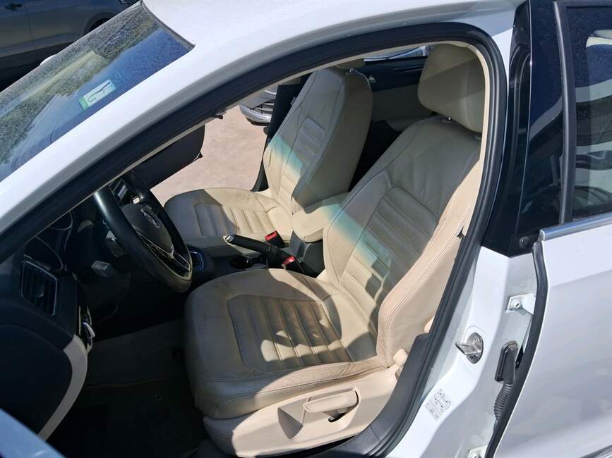 JETTA 2.0 TSI HIGHLINE 211CV GASOLINA 4P TIPTRONIC