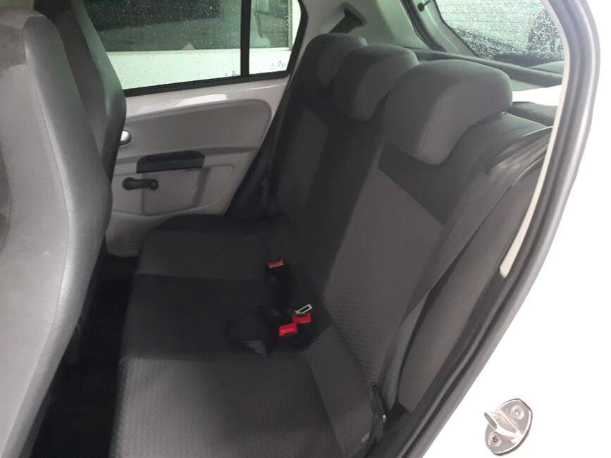 UP 1.0 TSI MOVE 12V FLEX 4P MANUAL