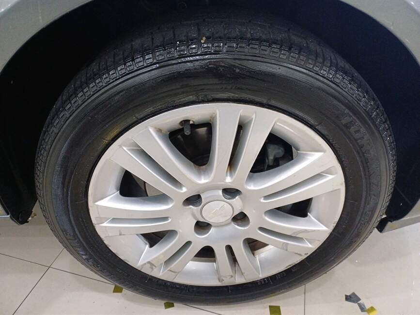 VECTRA 2.0 MPFI GT HATCH 8V FLEX 4P MANUAL
