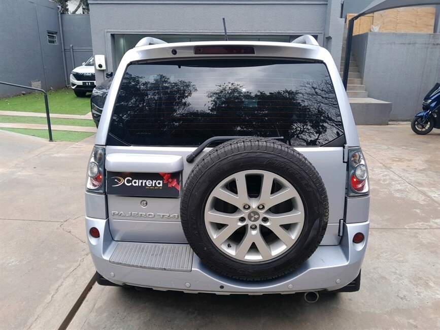 PAJERO TR4 2.0 4X4 16V 140CV FLEX 4P AUTOMATICO
