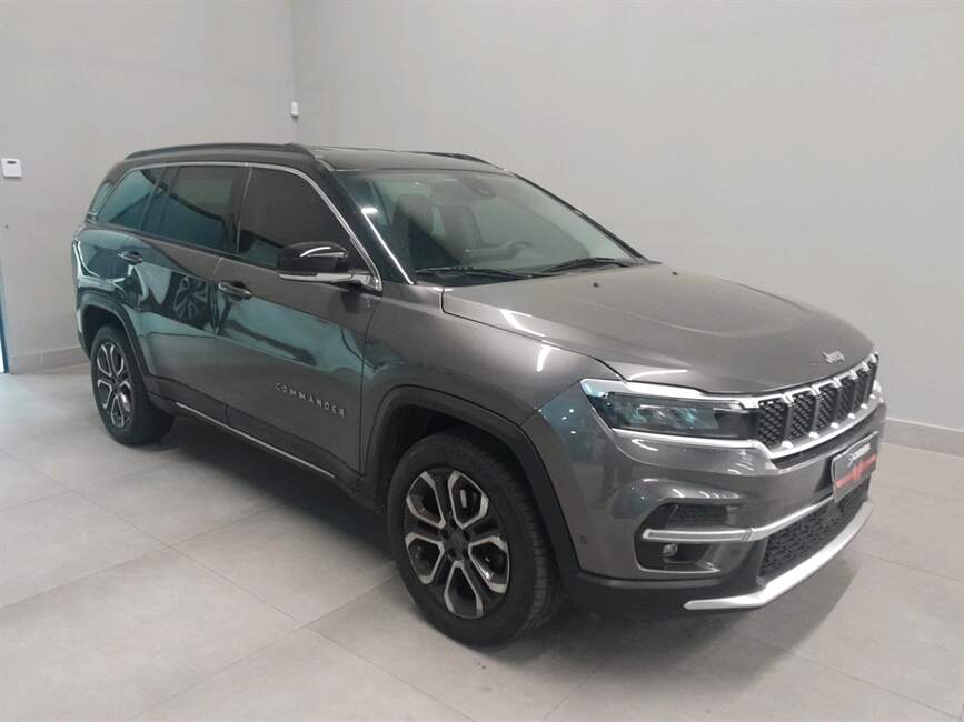 COMMANDER 1.3 T270 TURBO FLEX LIMITED AT6