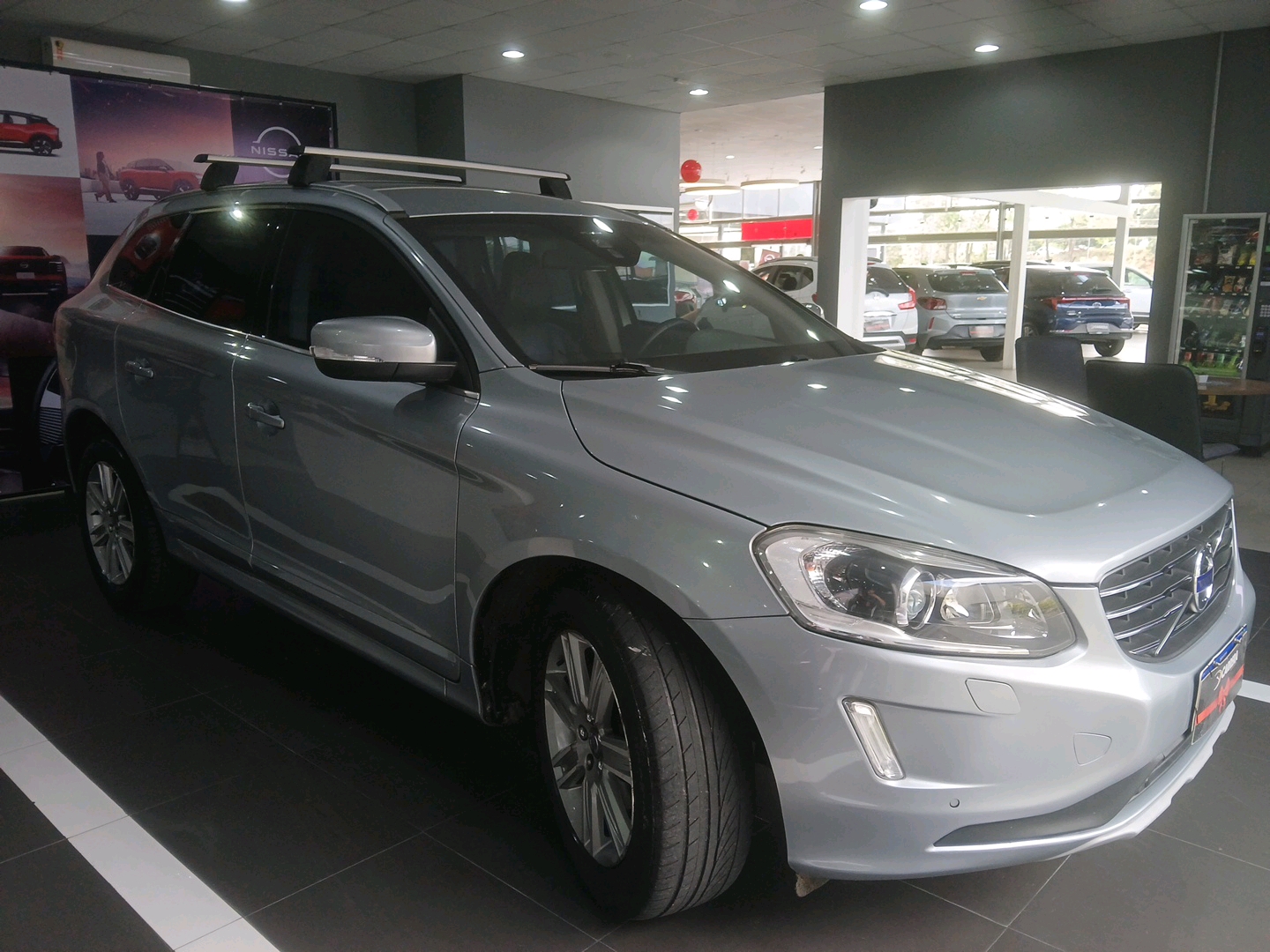 XC60 2.0 T5 KINETIC GASOLINA 4P AUTOMATICO