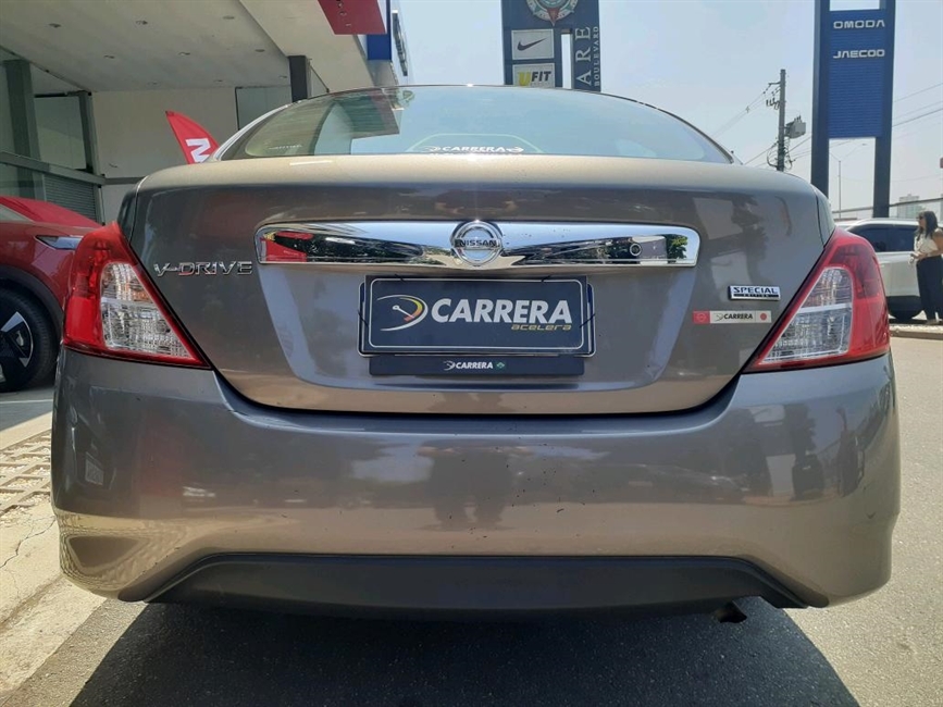 VERSA 1.6 16V FLEX V-DRIVE PLUS XTRONIC